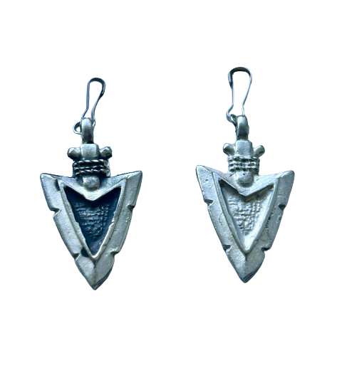 Large arrowhead zipper pull - arrow charm - arrowhead charm - Indian Motorcycle arrowhead zipper pull
