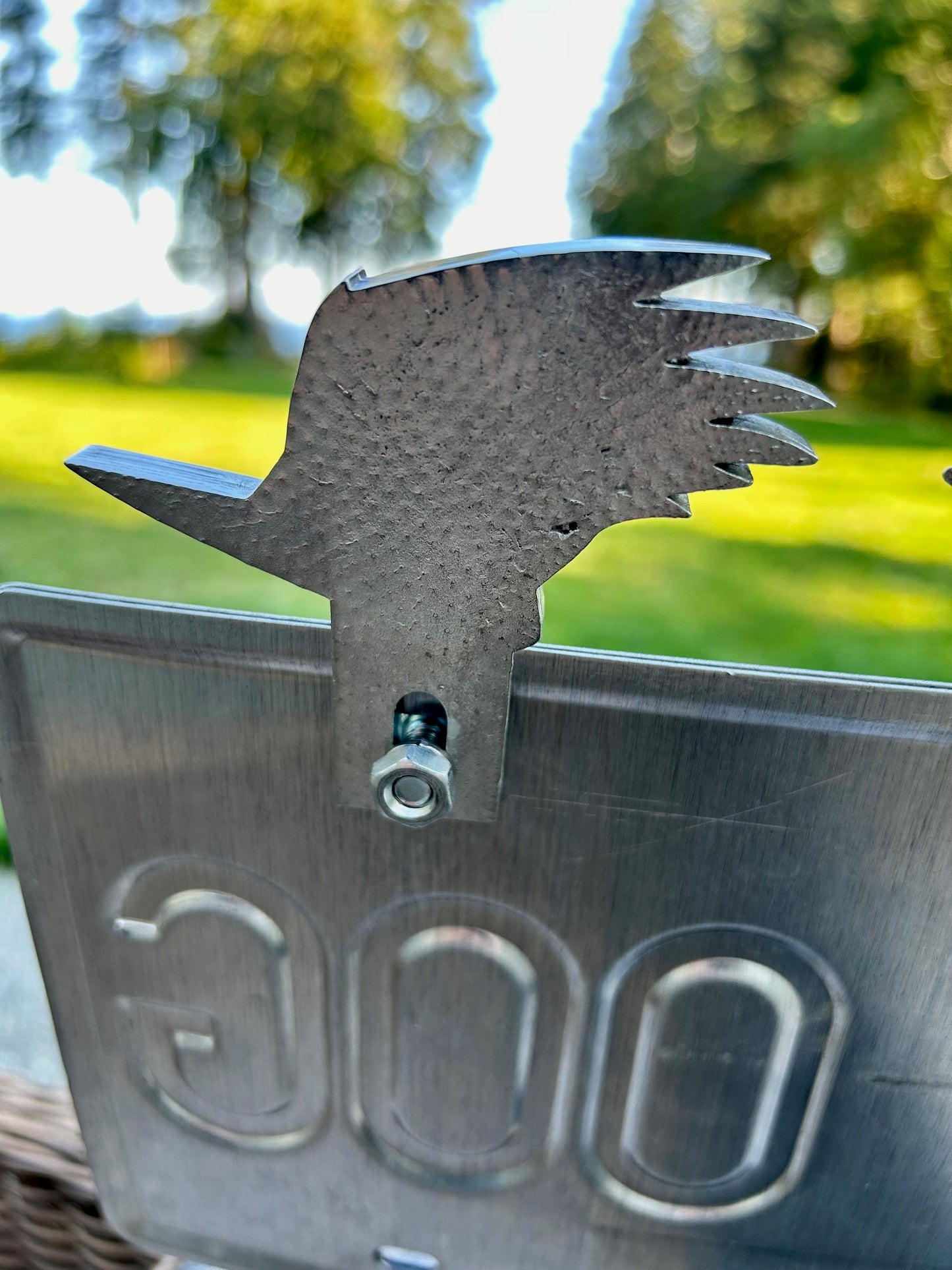 Clay Smith plate topper - Woodpecker license plate topper, Pharaohs license plate topper, Hot Rod plate topper, Clay Smith Cams woodpecker