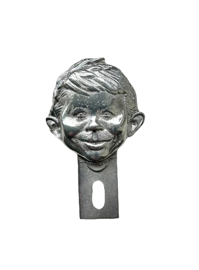 Alfred E Neuman plate topper